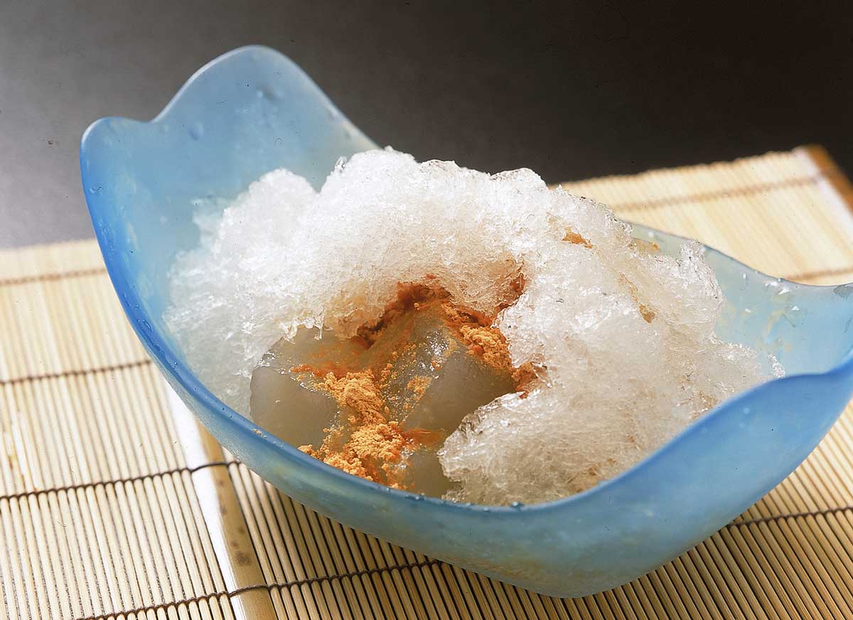 〈今井の甘味〉夏といえば『氷わらび』と『冷やしあめ』